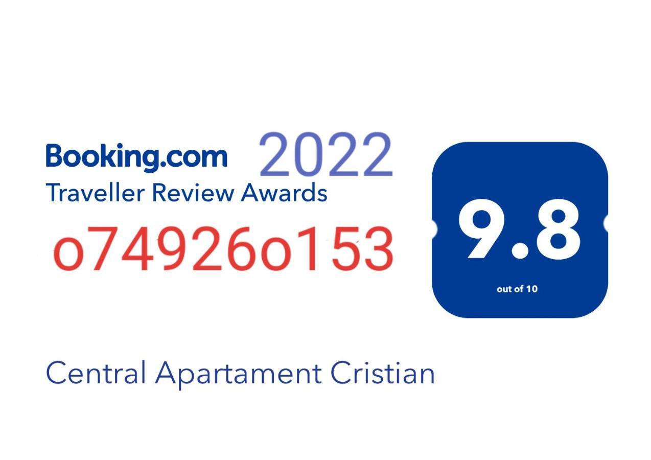 Central Apartament Cristian Arad Buitenkant foto